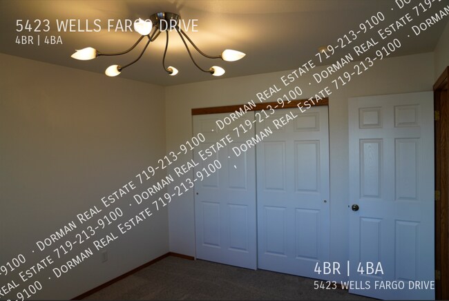 Building Photo - 5423 Wells Fargo Dr W