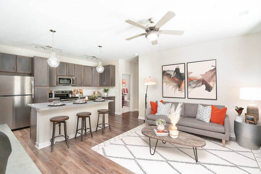 Primary Photo - Vintage Hunters Crossing Apartments