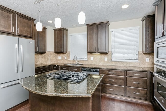 Building Photo - 10658 Clearview Villa Pl