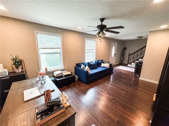Building Photo - 230 Chaffin Ridge Trce