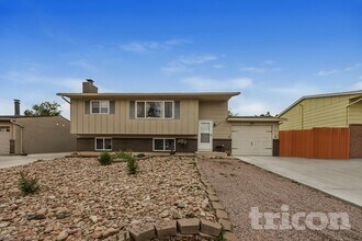 Building Photo - 4540 Monica Dr