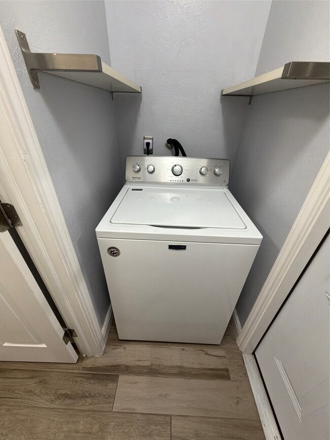 Building Photo - 4126 Park Douglas Dr