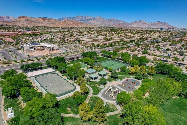 Building Photo - 10249 Wisteria Hills Ct