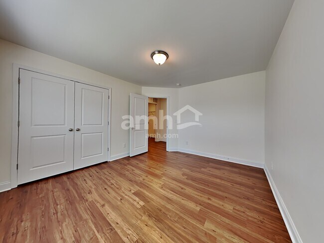 Building Photo - 5306 Dayan Dr