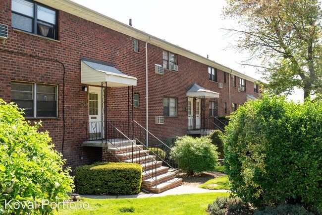 Primary Photo - 260-278 Beech St