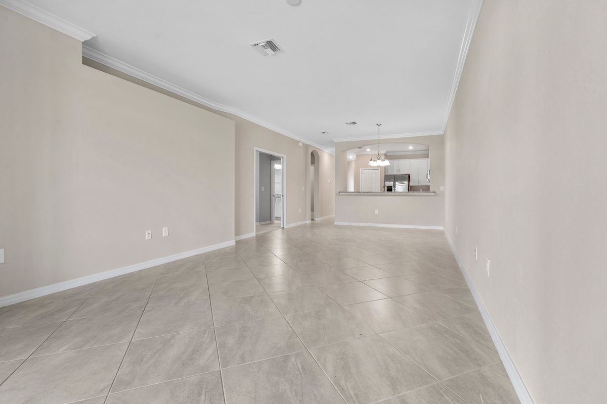 Building Photo - 4264 Lemongrass Dr