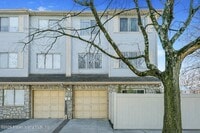 Building Photo - 857 Bloomingdale Rd