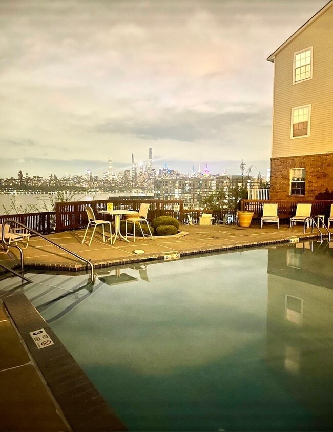 Building Photo - 34 Bergen Ridge Rd