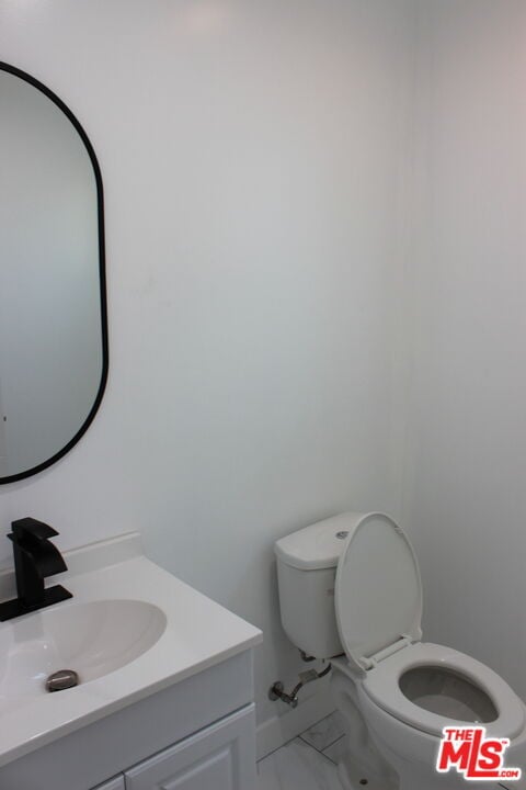 Building Photo - 1552 Winona Blvd