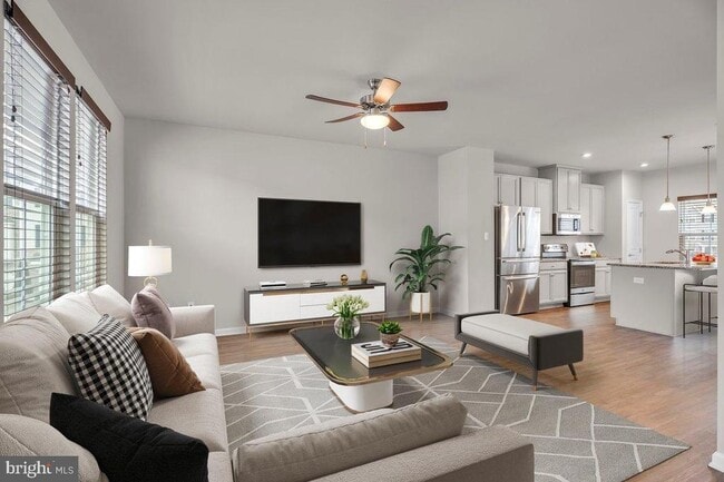 Building Photo - 2 Kohlmyer Dr