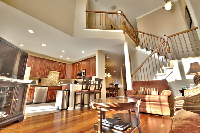 Building Photo - 93 Demarest Dr