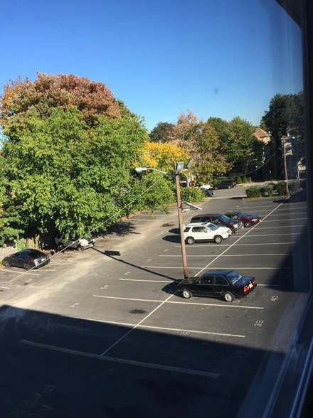 Building Photo - 363 Park Ave