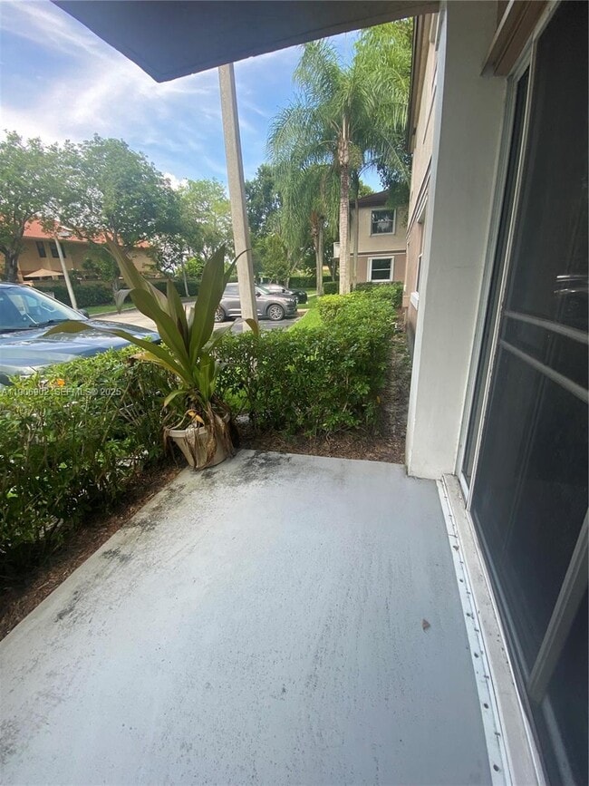 Building Photo - 11232 SW 12th St