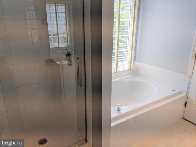 Building Photo - 307 Timberbrook Ct