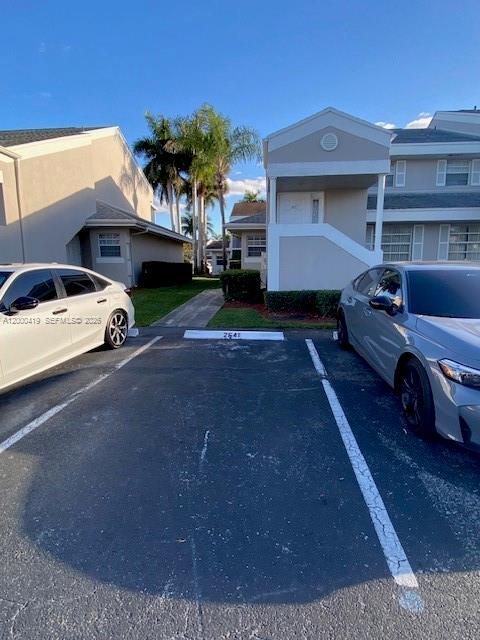 Building Photo - 2641 SE 21st Ct