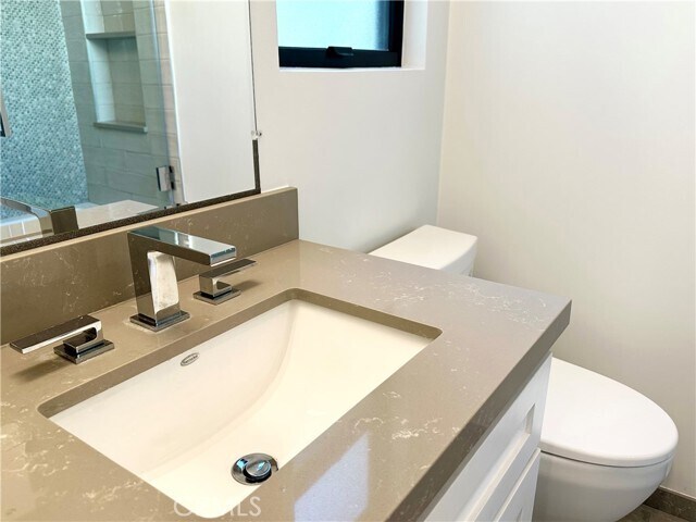 Building Photo - 301 Ashland Ave