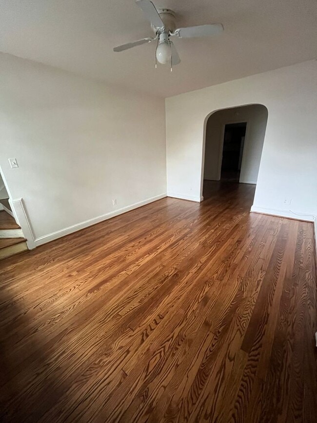 Building Photo - 118 Baggett Pl