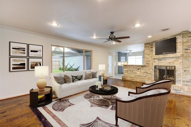Building Photo - 2523 Anniston Dr