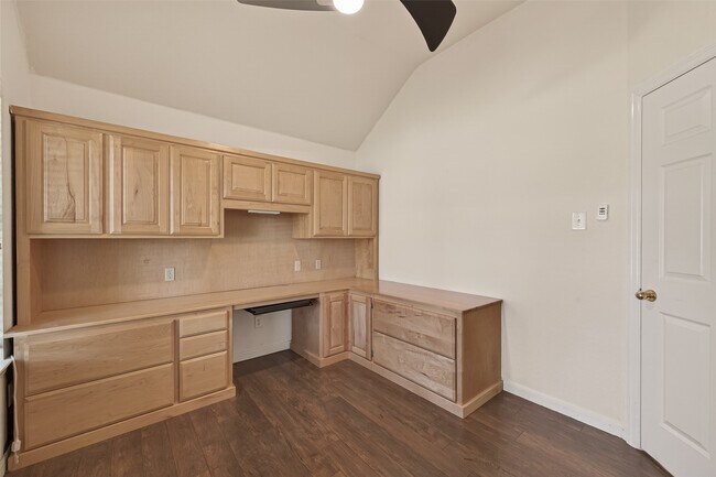 Building Photo - 12418 Shawwood Ct