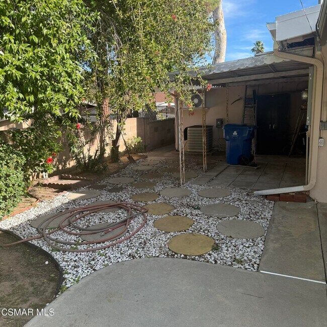 Building Photo - 4411 Brookford Ave