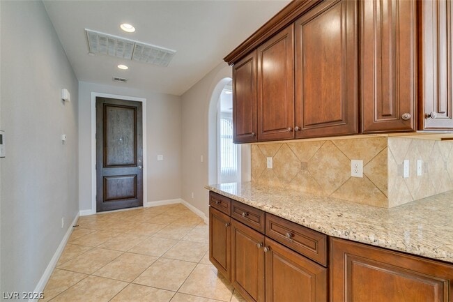 Building Photo - 13 Avenza Dr