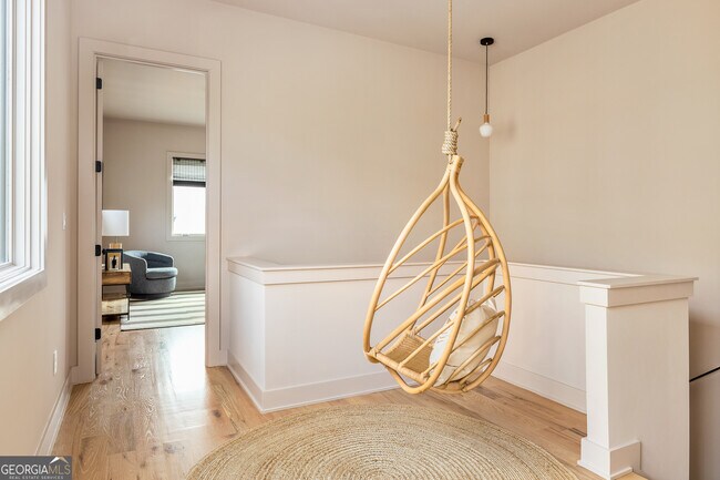 Building Photo - 1190 Mado Lp