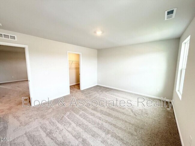 Building Photo - 304 Marmalade Sky Ln