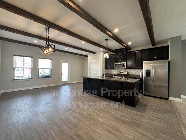 Building Photo - 1738 Foremast Loop