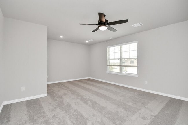 Building Photo - 27018 Beacon Glen Dr