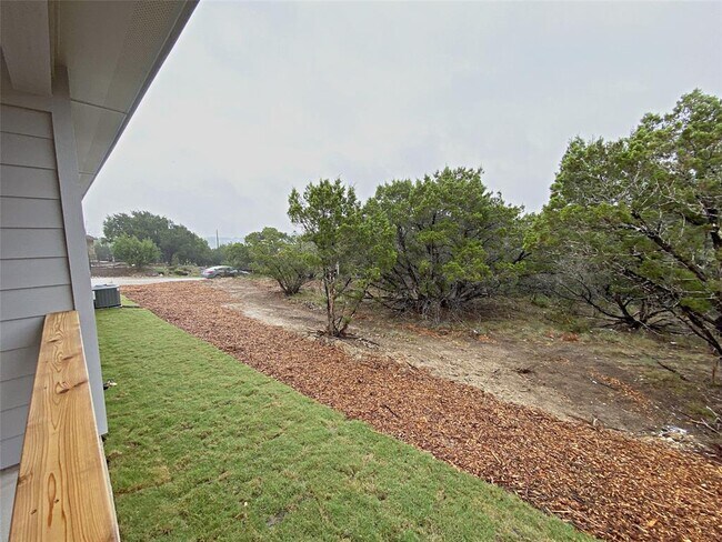 Building Photo - 20915 Oak Dale Dr