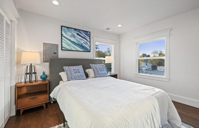 Building Photo - 1807 Martin Luther King Jr Way