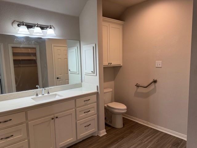 Building Photo - 106 Royal Crest Ct