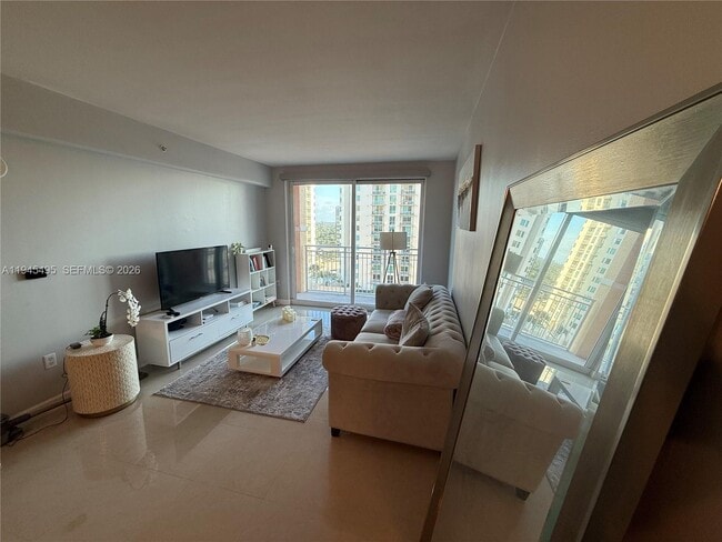 Building Photo - 7350 SW 89th St