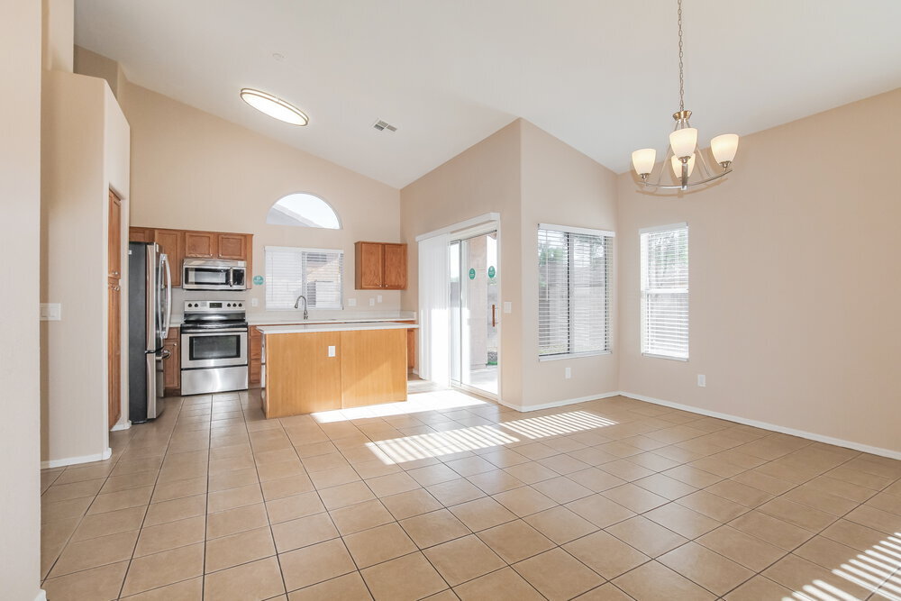Building Photo - 14815 W Dovestar Dr