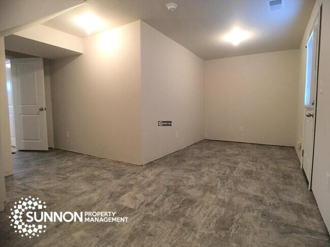 Building Photo - New Construction 3 BR & 1 Car Garage