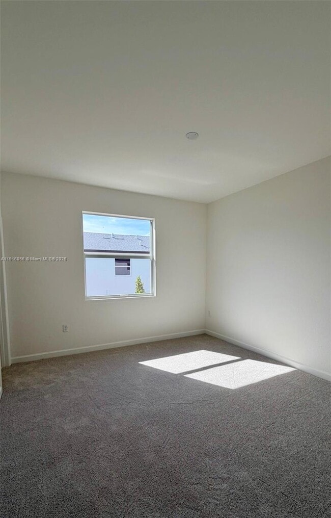 Building Photo - 15592 SW 276th Terrace