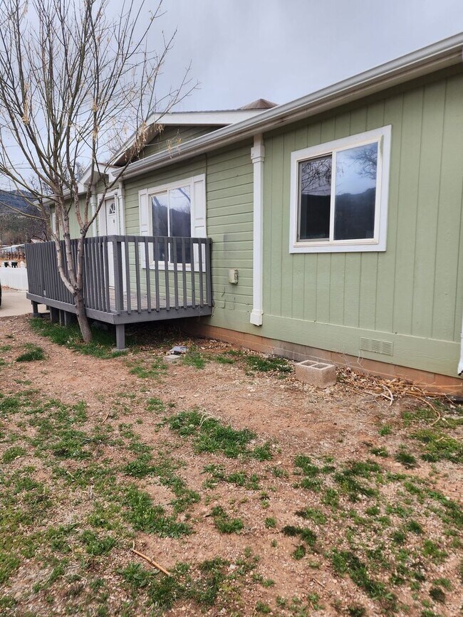 Building Photo - Charming 3-Bedroom Home in the Heart of Pa...