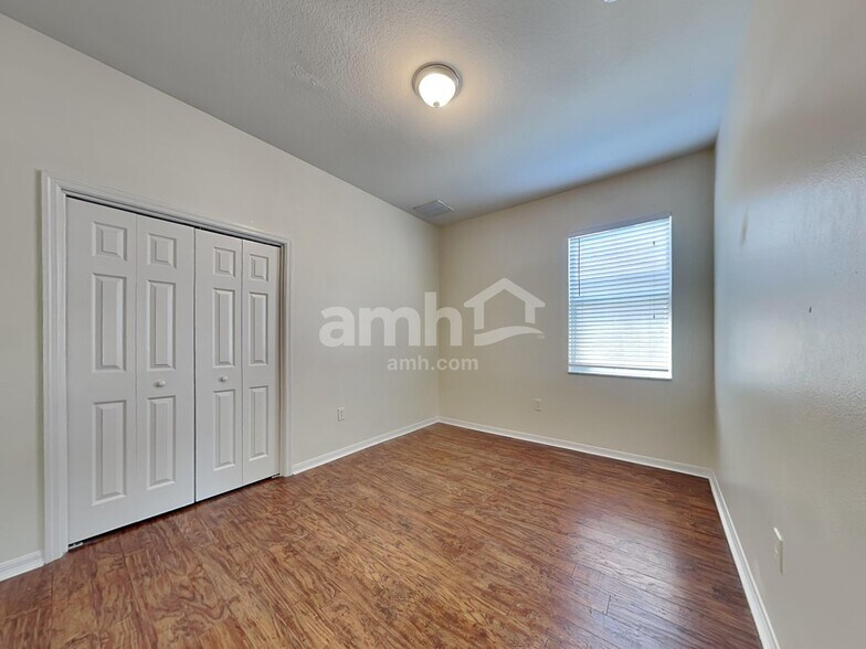 Building Photo - 4553 Marchmont Blvd