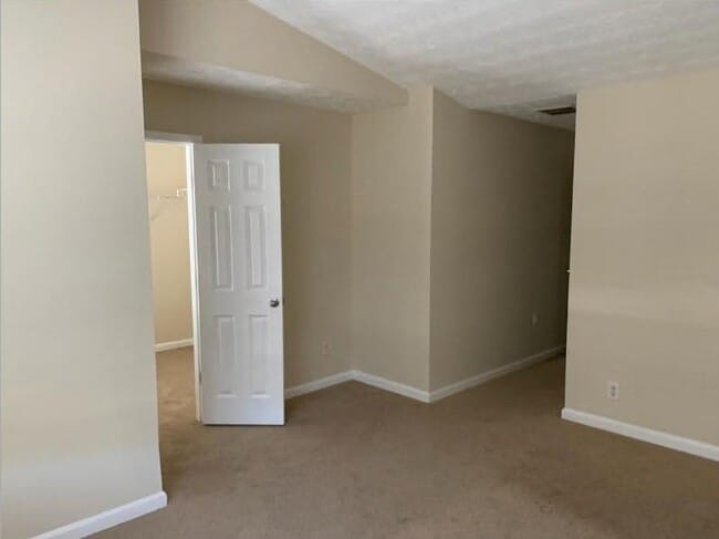 Building Photo - 2795 Vining Ridge Terrace
