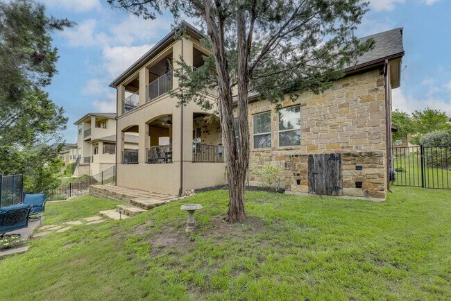 Building Photo - 308 Duffy Ln