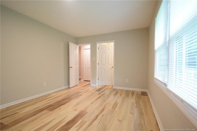 Building Photo - 4408 Chesterbrook Dr