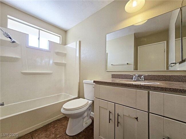 Building Photo - 5357 Del Gado Dr