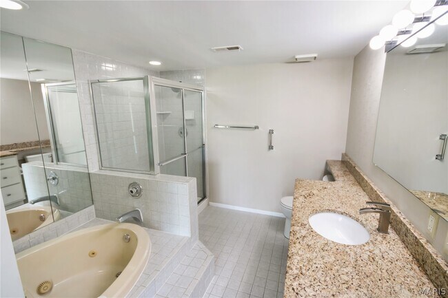 Building Photo - 111 Shirley Ridge Dr