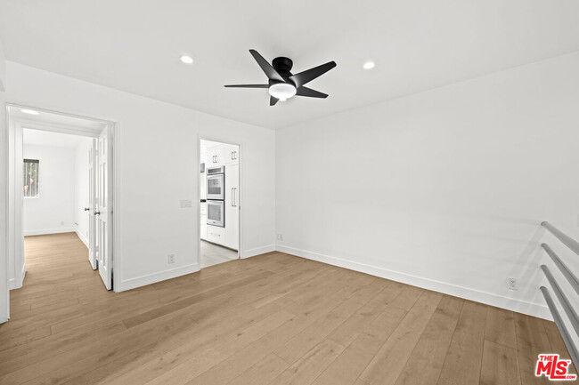 Building Photo - 17088 Palisades Cir