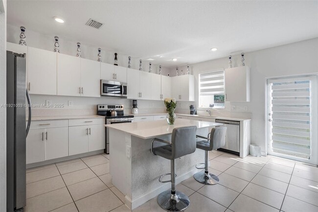 Building Photo - 21189 SW 127th Ct