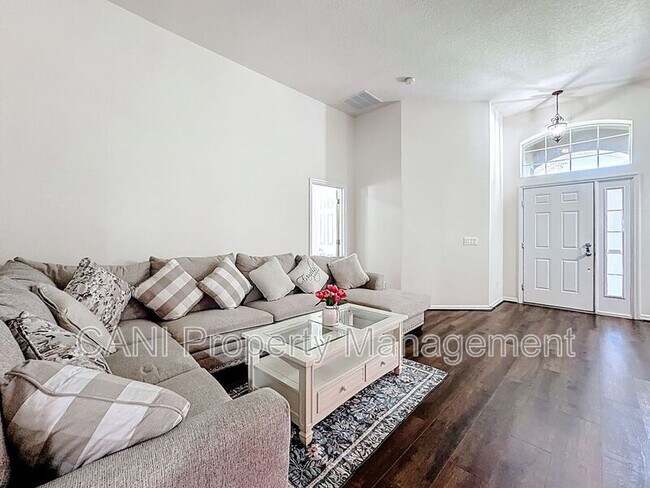 Building Photo - 3104 Conrad Ct