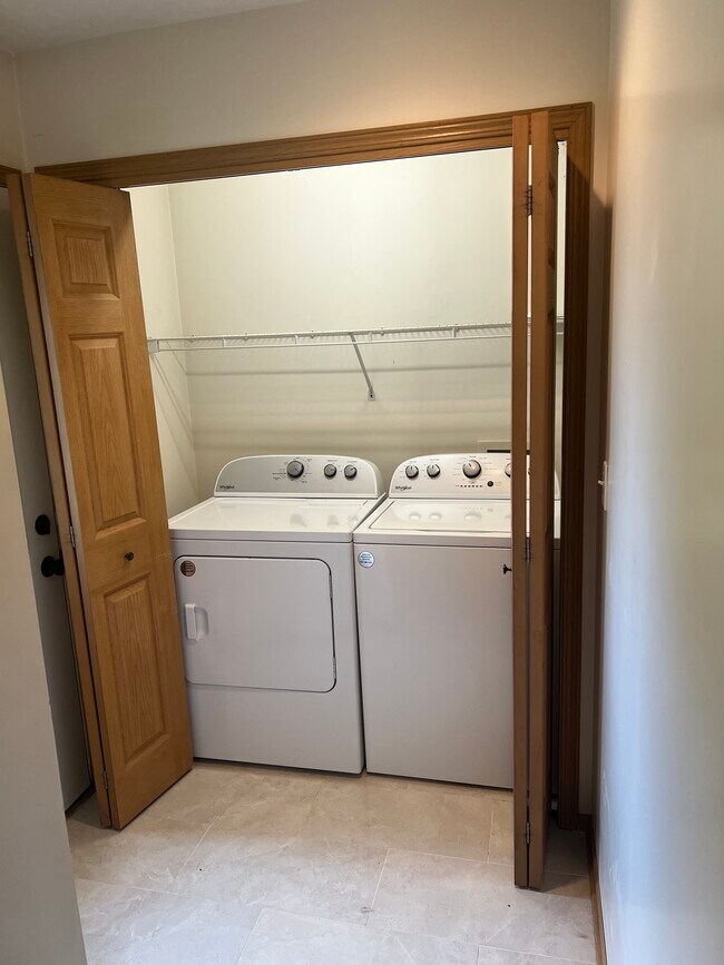 Building Photo - 11913 Seven Pines Dr