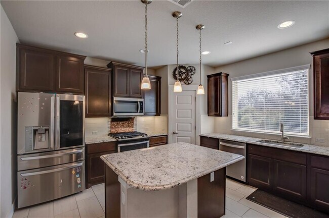 Building Photo - 9707 McKnight Lp