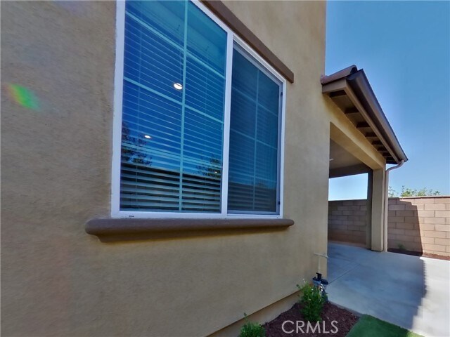 Building Photo - 31651 Hans Dr