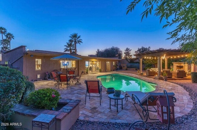 Building Photo - 8620 E San Marcos Dr